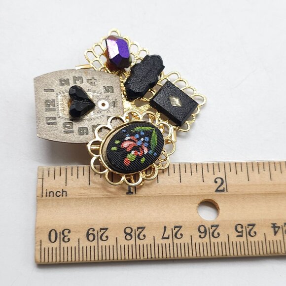 Steampunk Brooch With Vintage Watch Face Floral Embroidery - Picture 4 of 4